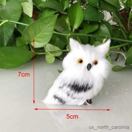 Stuffed Plush Animals Christmas Owl Ornament Toy White Black Furry Plush Baby Owl Model Furry Cute Bird Christmas Ornament for Holiday Desktop Decor