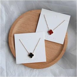 Pendant Necklaces Four Leaf Grass Titanium Steel Necklace Womens Simple Mesh Red Colourless Pendant Rose Gold Korean Version Collar Cha Dhi1D