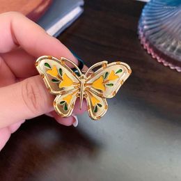 Brooches Mediaeval Court Classical Oil Drop Enamel Butterfly Brooch Vintage French Elegant Coat Pin Female Accessories