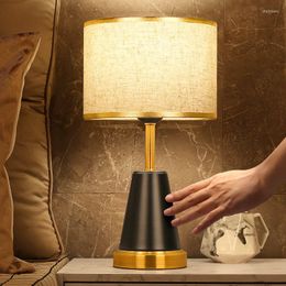 Table Lamps Bedside Counter Lamp Light Luxury Vintage Small Bedroom Romantic Fashion Girls Soft