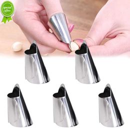 New 1-5Pcs Peeling Chestnuts Shelling Gadgets Plucking Chicken Head Multifunctional Vegetable Cutting Hand Guard Iron Nail Cover