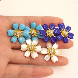 Stud Earrings 2023 Trend Classics Design Sun Flower Ear White Fritillary Fashion Ladies High Quality Brand Jewellery Gifts