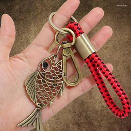 Keychains Vintage Alloy Bronze Hollow Fish Keychain Pendant Lucky Koi Carp Key Chain Car Bag Hanging Ornaments