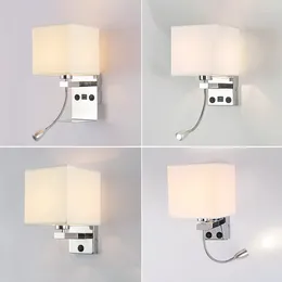 Wall Lamps Fashion American Fabric Lamp Simple Personality USB Charging Jack El Bedroom Reading Bedside Lighting