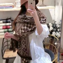 Good Quality double sided women winter designer scarves long wraps scarf fashion classic printed scarf Valentine's Day Gift