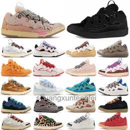 Sapatos de desenhista Moda Mulheres Malha Tecido Lace-up Sapatos Estilo 90s Extraordinário Couro Em Relevo Curb Sneakers Mens em Nappa Calfskin Borracha Plataforma Sola com