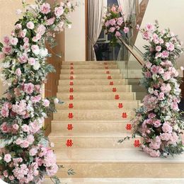 Decorative Flowers Luxury Light Pink Wedding Backdrop Props Horn Archs With Artificial Moon Shape Flower Row Arrangement Party Arch Marriage