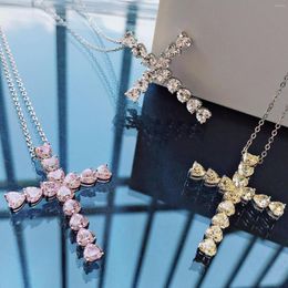 Chains 2023 European And American 925 Sterling Silver Cross Necklace For Women 5 Heart Shaped High Carbon Diamond Simple Fashion St