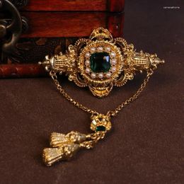 Brooches Baroque Court Style Rhinestone Gemstone Set Chain Fringe Fashion British Women's Brooch Accessories