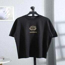 Womens Designer t shirt High Edition Angel Embroidery English Letter Sleeve T-Shirt Os Shoulder Loose Fit For Men Women