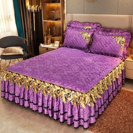 Bed Skirt Luxury soft velvet bedding winter plush thick bedding bedding 230410