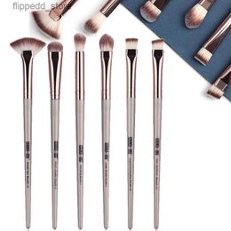 Makeup Brushes Hot 6Pcs Makeup Brushes Set Eye Shadow Foundation Powder Eyeliner Eyelash Lip Make Up Brush Cosmetic Beauty Tool Kit Makeup Gift Q231110