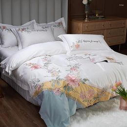 Bedding Sets White Egyptian Cotton Set Luxury 4pcs Flowers Embroidered Patchwork Princess Quilt/Duvet Cover Bed Sheet Pillowcases