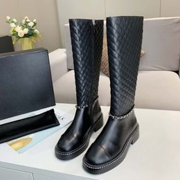 2023 New Martin Designer Fashion Fashion Oxford Ankle Diamond Checker Classic Outdoor Snow Winter Boots