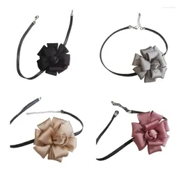 Choker Fashion Rose Flower Necklace Rope Collarbone Chain Fabric Material Perfect Gift For Fashionable Ladies Girls Teen