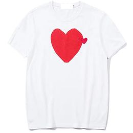 Cdgs Play Mens T-Shirt Japanese Haikyuu Designer T Shirts Red Heart Graphic Tee Shirts Commes Des Womens Tshirts Summer Breathable Short Sleeve Sweatshirts 509