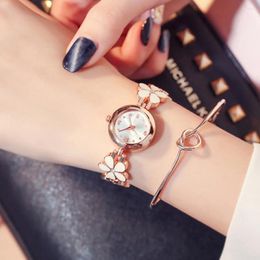 Наручные часы, роскошные модные часы с четырьмя листами клевера, диск, женские кварцевые браслеты, аксессуары для повседневной жизни, женские наручные часы
