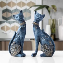 Decorative Objects Figurines Resin Cat statue for home decorations European Creative wedding gift animal decor sculpture 230411