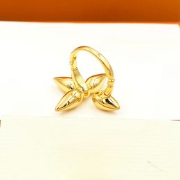 Fashion Gold Ring Women's Open Four Leaf Flower Simple Personalised Party Wedding Couple Gift Engagement Ring Jewellery Box