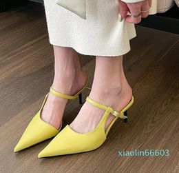 Dress Shoes 2023 Sexy Pointed Toes White Elegant Sandals For Women Summer Fashion Heels Slippers Black Yellow Beach