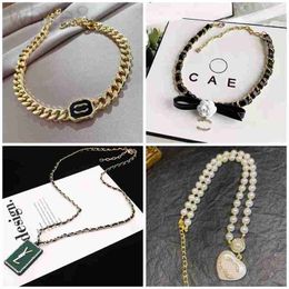 Pendant Necklaces designer Designer Choker New Women's Gift Love Necklace Wedding Party Long Chain Luxury Jewelry Spring Pearl High Sense Whesale GUZR