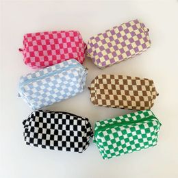 Cosmetic Bags Cases Lattice Cosmetic Bag Hit Colour Knitted Fabric Makeup Organiser Bags Travel Toiletry Bag For Women Zipper Beauty Case Pencil Case 230410