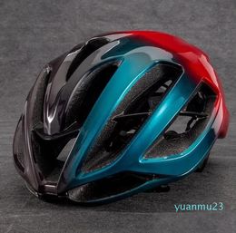 Caschi da ciclismo Casco da bici Mountain Bike Sport all'aria aperta per uomo Donna Marchio di sicurezza Consegna a 25 gocce Equipaggiamento protettivo all'aperto Dhi2Y