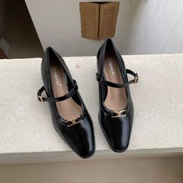 Low Heel French Black Mary Jane Single Shoe Women's Shoes 2023 New Thick Heel Square Head Shallow Mouth Soft Sole Ladle Shoes 230411