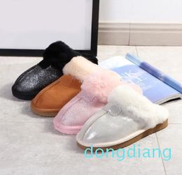 Sold Slippers Classic Design Goat Snow Boots Short Women Martin Boot Keep Warm Shoes