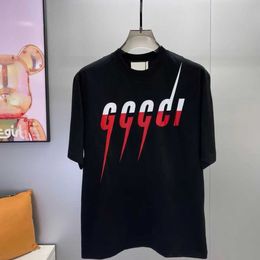 2024 Herren T-Shirt Designer für Männer Casual Frau Shirts Straße Frauen Kleidung Rundhals Kurzarm T-Shirts 2 Farbe Mann T-Shirt Top Qualität Asiatische Größe M-4XL