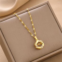 Pendant Necklaces High-End Titanium Stainless Steel Jewelry Necklace Elegant Flowers Women's Collarbone Fashion Metal Chain Accessory