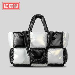 New Black and White Getty Bag Women's Soft Chequered Contrast Down Bag Small and Lightweight Filled Cotton Shoulder Bag