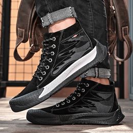 Fashion Mens Ankle Boots Outdoor Designer Sneakers Luxury Brand Leisure Boots Lightweight Western Boots For Men Zapatos Hombre