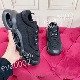 2023 new top Hot Black casual shoes fashion Colour matching Sneakers rubber sole Men women Outdoor shoe Sneakers