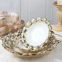 Plates Gold Stroked Ceramic Plate Floral Border Decor Fruit Salad Bowknot Relief Afternoon Tea Dessert Dish Home Kitchen Cutlery