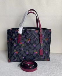 Top Original C Home CM072 neue Mollie Tote 25cm Handtasche hochwertiger Hersteller 10A Designertasche Halloween Geldbörse Handytasche große Kapazität Tasche Farben kommen an