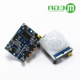 Freeshipping 20PCS HC-SR501 e Adjust IR Pyroelectric Infrared PIR module Motion Sensor Detector Module Emmcw