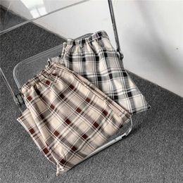 Men's Pants HOUZHOU Plaid Pants Men Linens Korean Checked Trousers Male Streetwear Fashion Bottoms Summer Wide Leg Pants Harajuku Breathable W0414