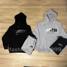 hiphop mens hoodie trapstar treino arco-íris com capuz bordado carta de pelúcia homens e mulheres terno esportivo calças com zíper representadesigner hoodie