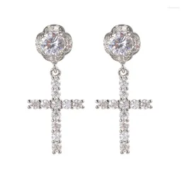 Stud Earrings Bettyue Fashion Cross Appearance Shiny Zirconia Earring For Women Wedding Party Noble Dress-Up Ingenious Jewellery