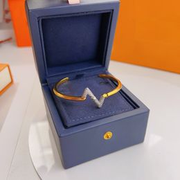 Bracelete de designer Jóias Gold Luxury Fashion Edition Small Slim Fit Mens Men Womens Mens Party Gift