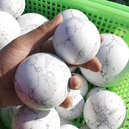 Decorative Figurines 1 Kg Polished High Quality Natural Howlite Crystal Stone Spheres Healing Crysta Balls
