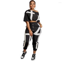 Ethnic Clothing Tracksuit Women Two Piece Set African Casual Suit Black Printed Navel Short Sleeved T Shirt Long Pants 2 2023 Summer