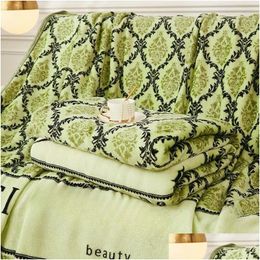 Other Home Garden 20 Colours Blanket Printed Old Flower Classic Design Air Delicate Conditioning Car Travel Bath Towel Soft Winter F Dhs5F
