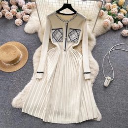 Basic Casual Dresses 2024 Elegant Autumn Winter O Neck Knitted Pleated Midi Dress New Small Fragrant Women Long Sleeve Pearl Button Deco Sweater Vestidos