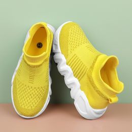 New Comfortable Walking Shoes Boys Girls Breathable Children Socks Shoes Casual Loafers Simple Kids Sneakers 4 Colour Size 28-38