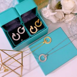 Cadeia de ouro de 18k com colares de pingente de diamante circular para homens homens definidos na moda moda moda por atacado Jewelry Party Christmas Wedding Presens de aniversário meninas