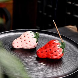 Tea Pets Strawberry Ceramic Pet Creative Simulation Fruit Indoor Incense Base Home Office Desktop Decorative Ornament Accessories