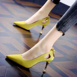 Sandalen Damen Casual Hohe Qualität Spitzschuh Gelb Slip on Stilettos für Büro Damen Party Schwarz Absatzschuhe Zapatos Dama 230410