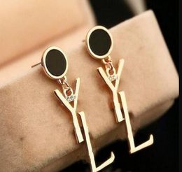 Designer Stud Women ys Ohrringe Buchstaben Ohrstiel Ohrring Gold Silber Schmuck Accessoires Geschenk für Mädchen